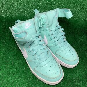 Nike Youth Court Borough Mid 2 CD7782-300 Sneakers Size 7Y Emerald Rise/White